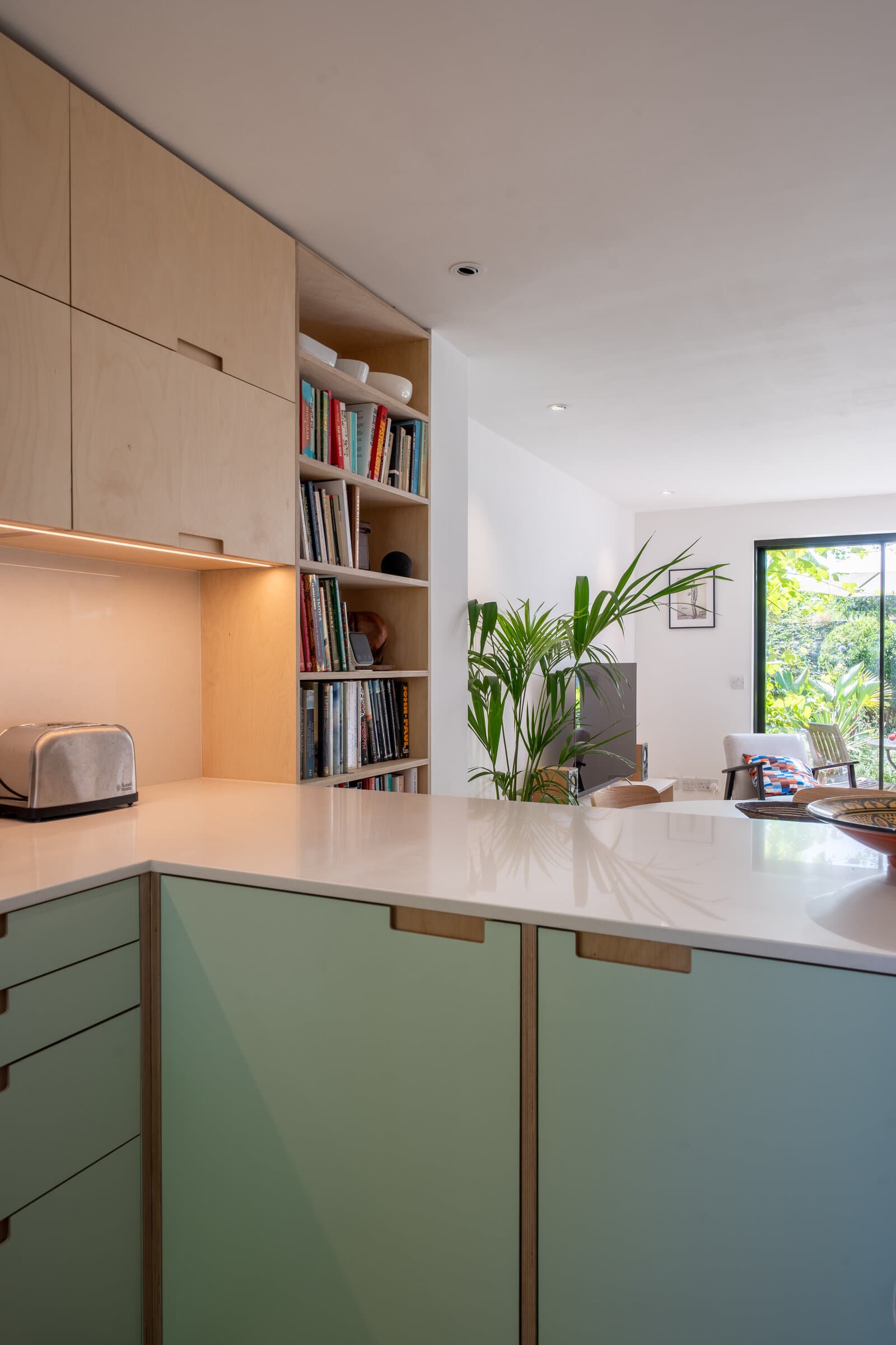 Abbotswood Road - Image 7