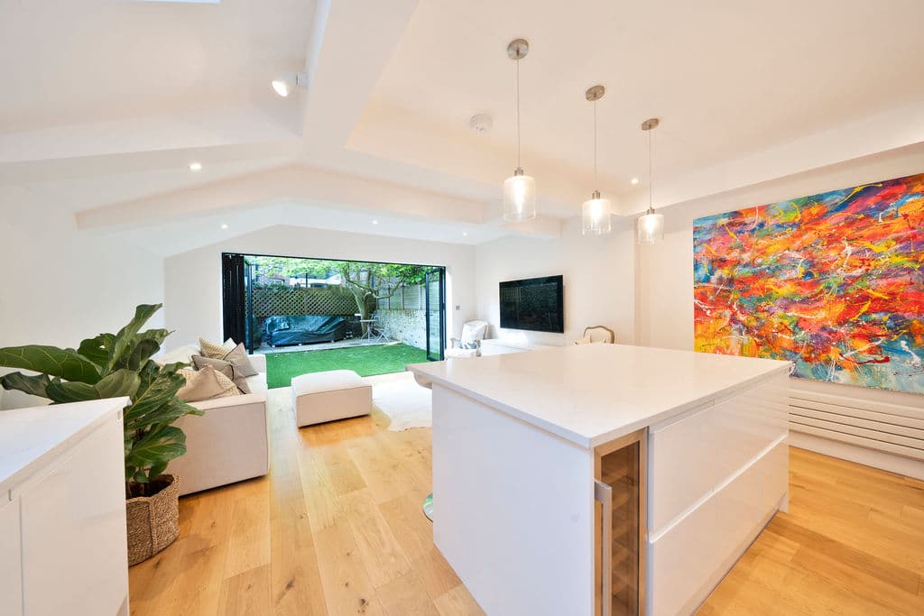 Gowan Avenue - Image 9