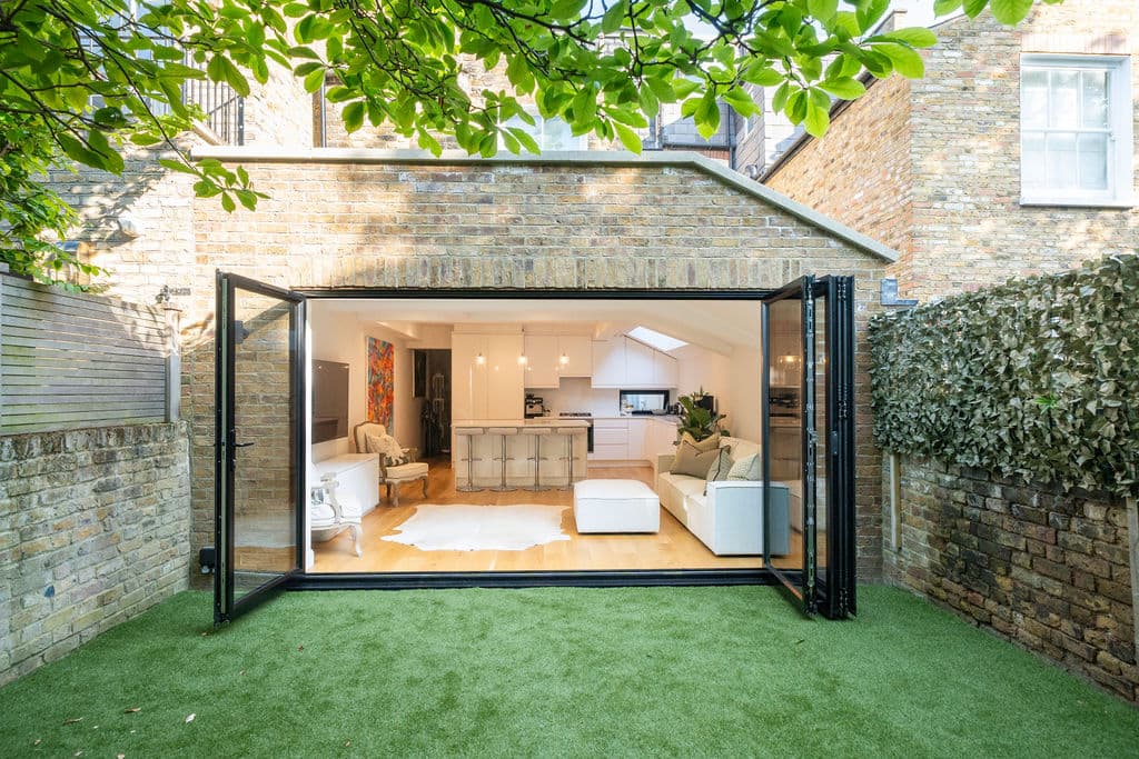 Gowan Avenue - Image 11