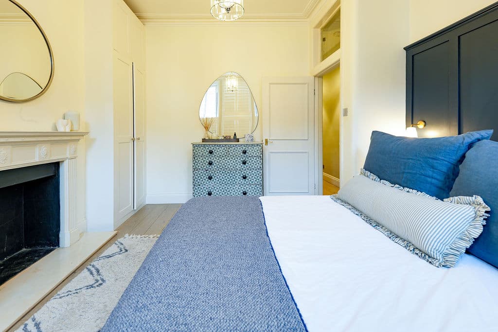 Hazelbourne Road - Image 6