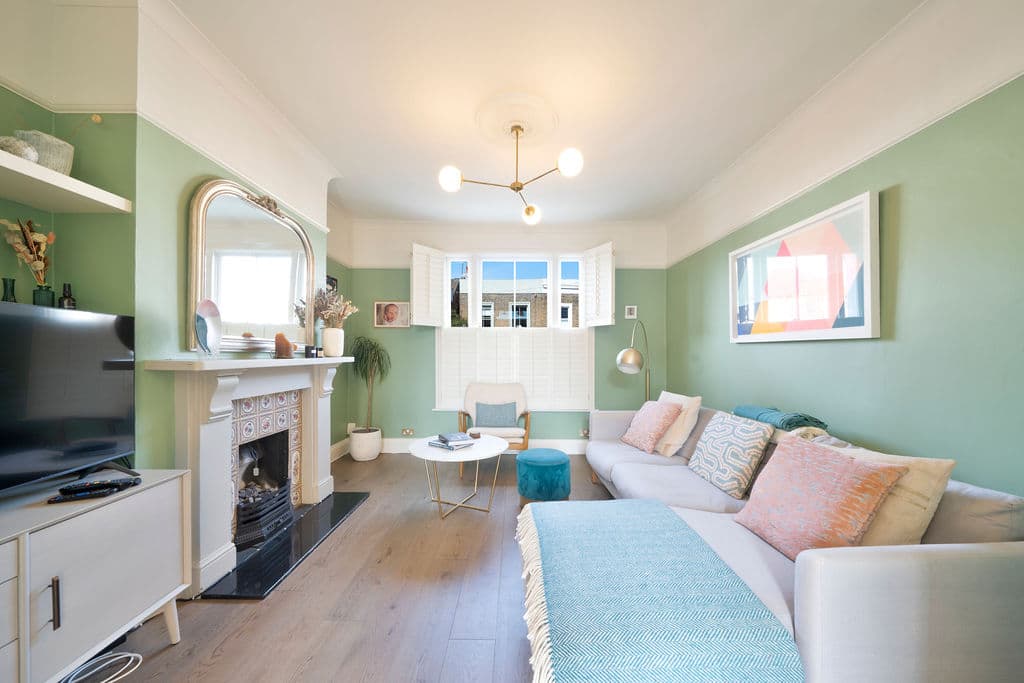 Nutfield Road - Image 8