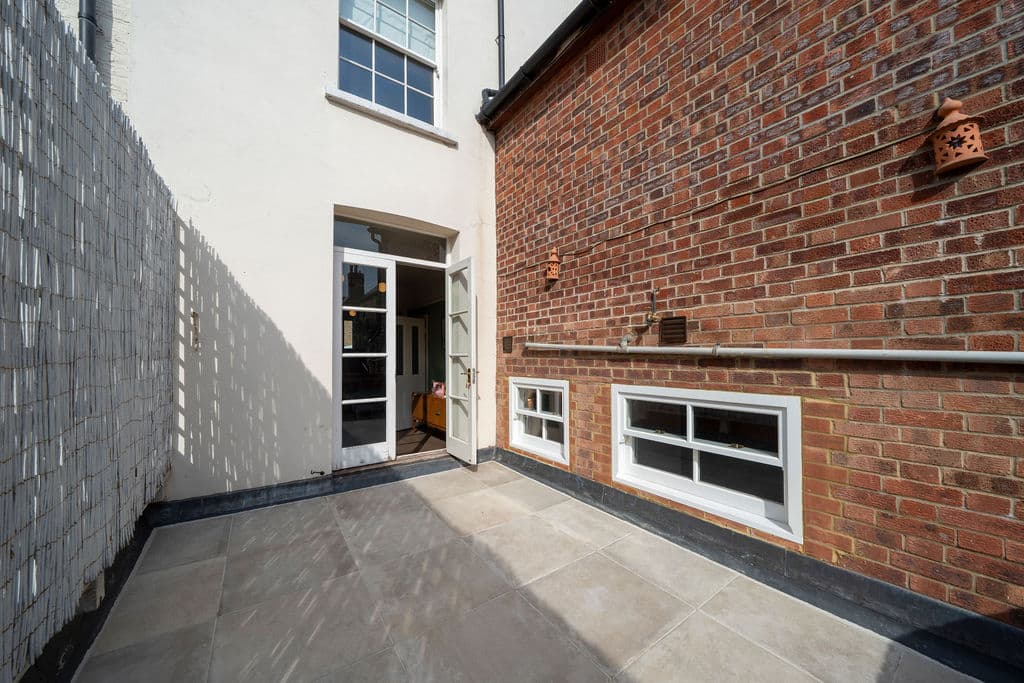 Nutfield Road - Image 9