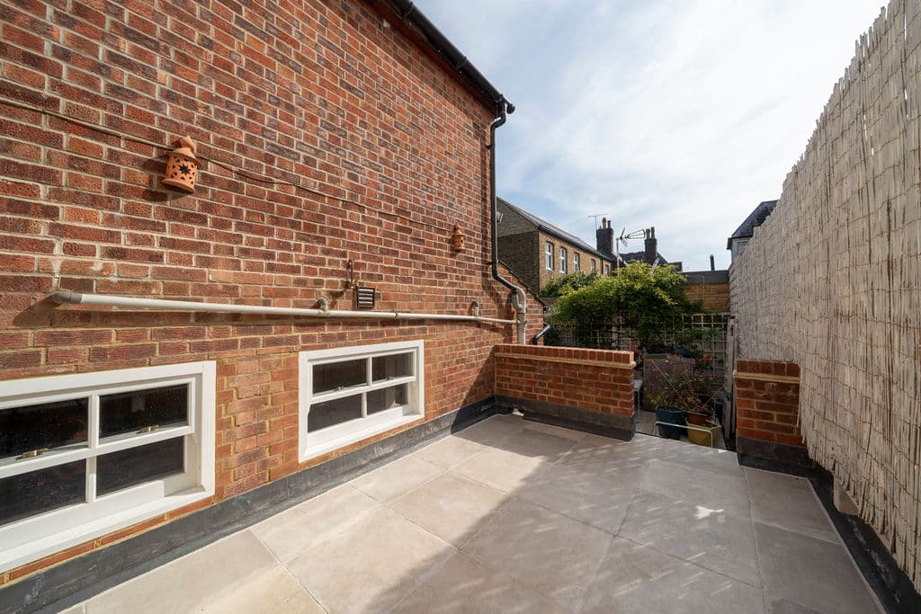 Nutfield Road - Image 10