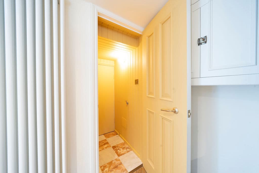 Nutfield Road - Image 11