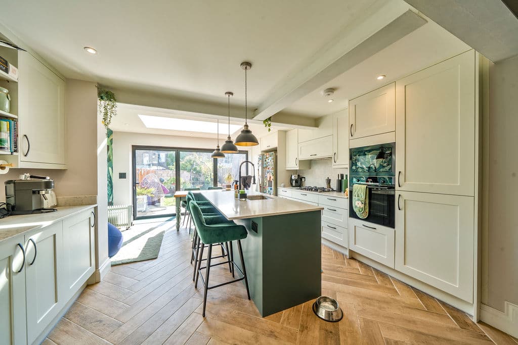 Haydons Road, Prime Construct London